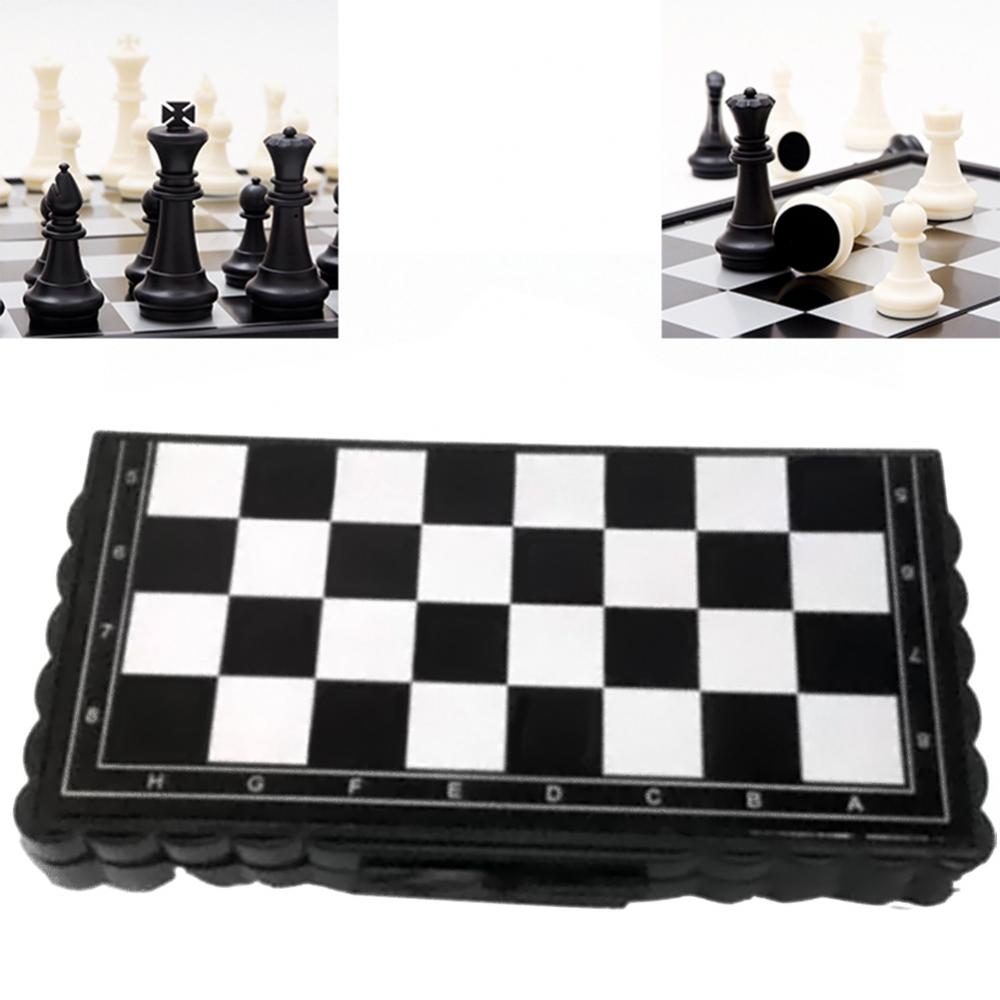 Magnetic Plastic Chessboard